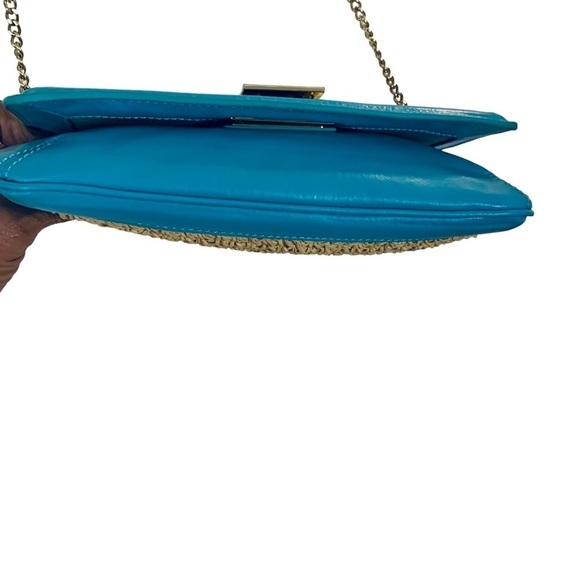 Turquoise leather&natural straw crossbody or clutch gold lock & removable chain - Picture 11 of 13